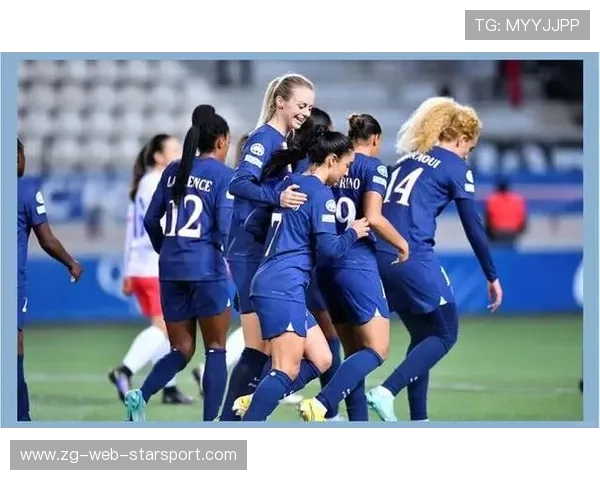 巴黎女足强势晋级欧冠八强，巴黎 女足